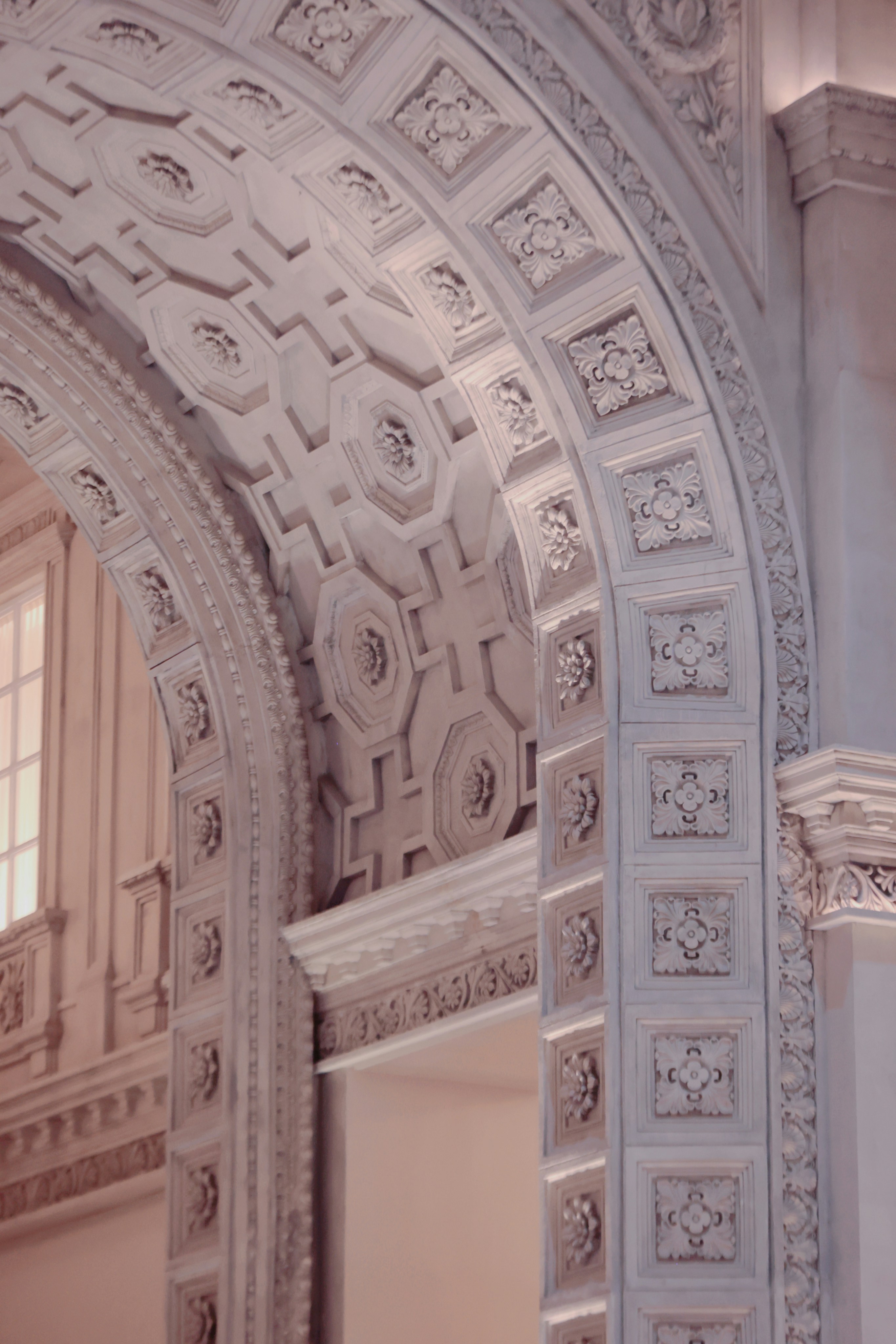 GFRC custom sculptural elements — Tulip Precast