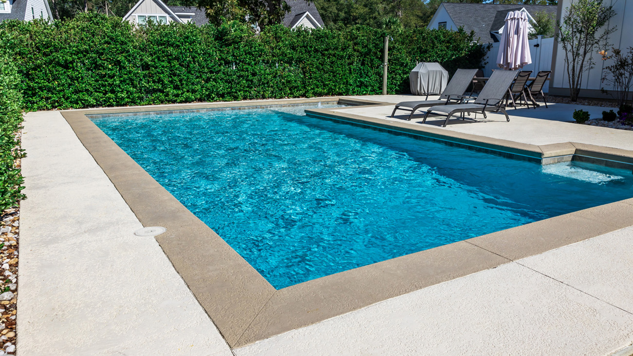 Indiana limestone pool coping and spa surround — Tulip Precast